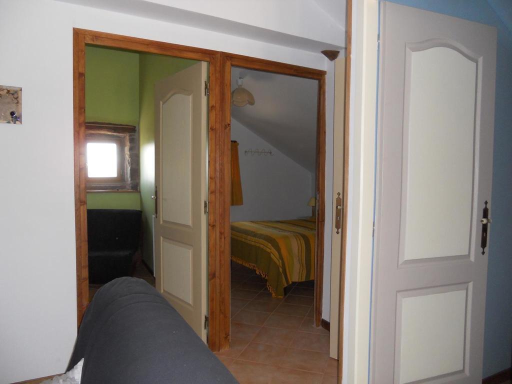 Gite Des Monts Saint-Izaire ห้อง รูปภาพ